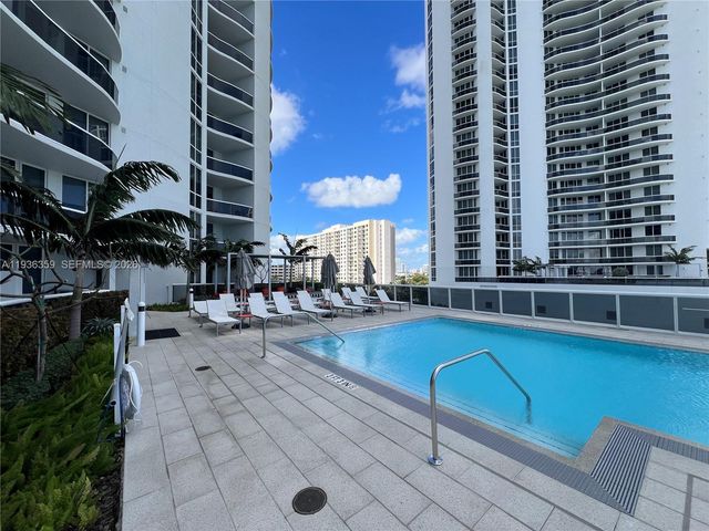 15811 Collins Ave 2201, Sunny Isles Beach, FL 33160