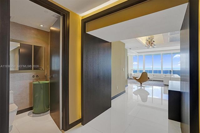 15811 Collins Ave 2201, Sunny Isles Beach, FL 33160