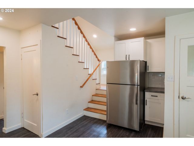 410 N MOUNTAIN Blvd, Mount Vernon, OR 97865