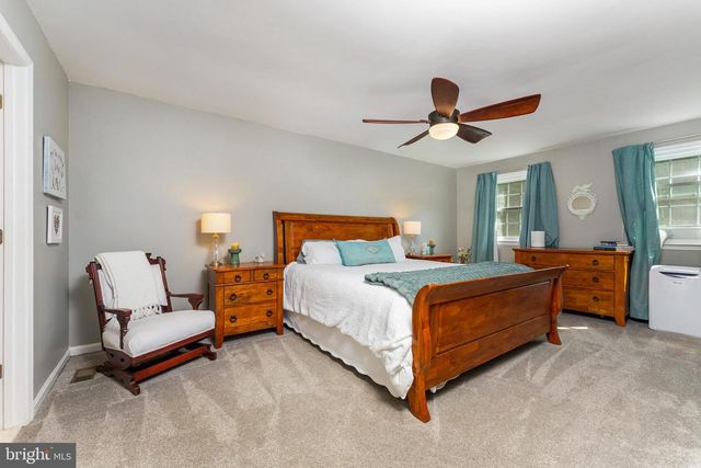 15426 SILVAN GLEN DR, Dumfries, VA 22025