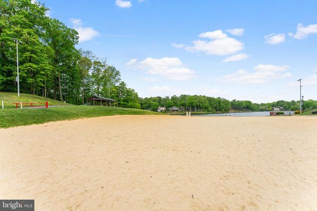 15426 SILVAN GLEN DR, Dumfries, VA 22025