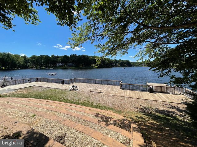 15426 SILVAN GLEN DR, Dumfries, VA 22025