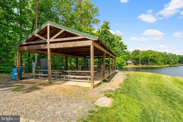 15426 SILVAN GLEN DR, Dumfries, VA 22025