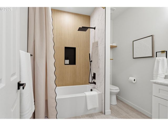 3612 Ne 49TH St, Vancouver, WA 98661