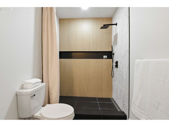 3612 Ne 49TH St, Vancouver, WA 98661