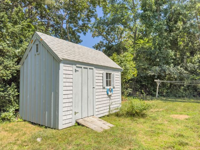 35 Meadow Drive, Eastham, MA 02642