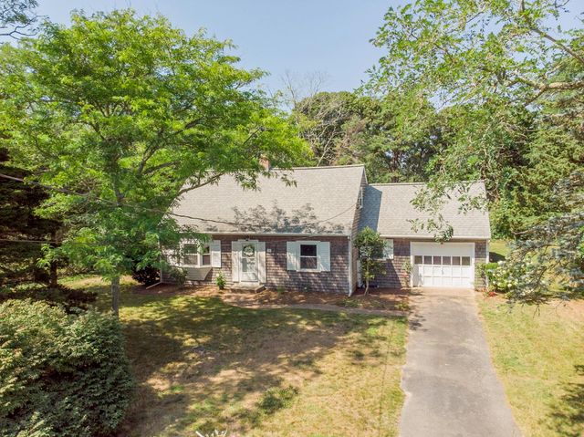 35 Meadow Drive, Eastham, MA 02642