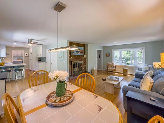 35 Meadow Drive, Eastham, MA 02642