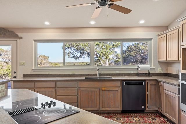 108 Brushy Dr, Kerrville, TX 78025
