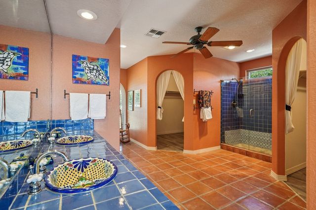 108 Brushy Dr, Kerrville, TX 78025