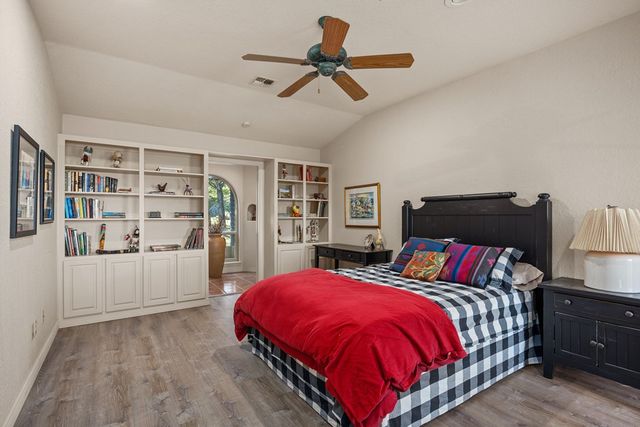 108 Brushy Dr, Kerrville, TX 78025