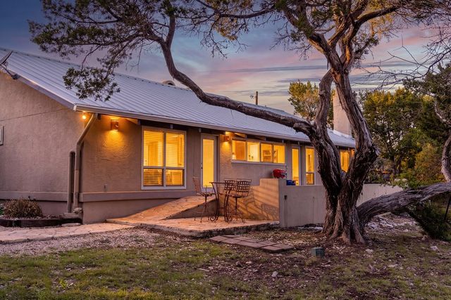 108 Brushy Dr, Kerrville, TX 78025