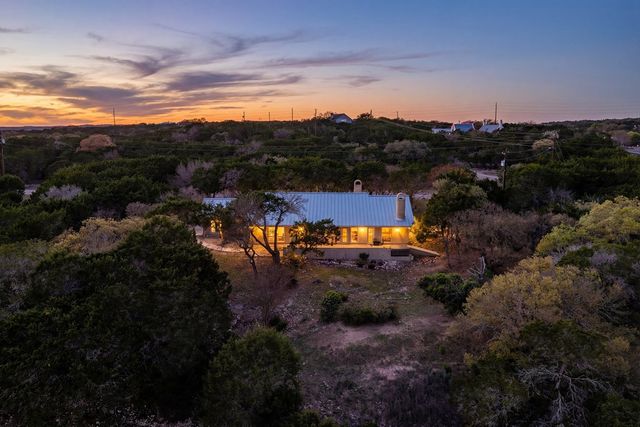 108 Brushy Dr, Kerrville, TX 78025