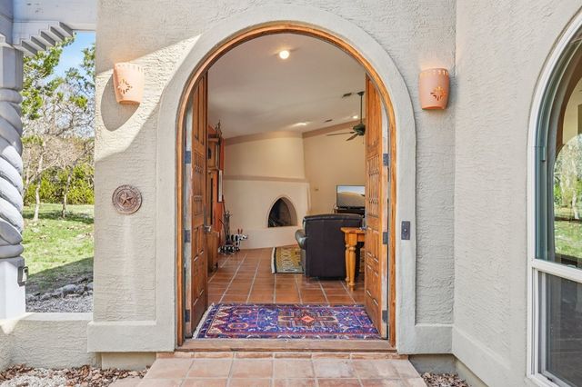 108 Brushy Dr, Kerrville, TX 78025