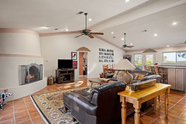 108 Brushy Dr, Kerrville, TX 78025