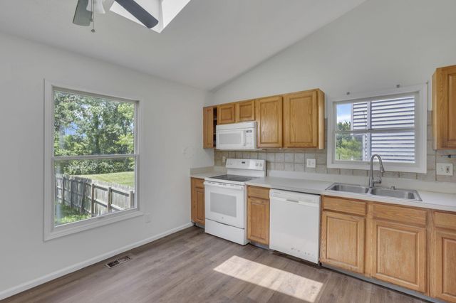 6899 Weurful Drive, Canal Winchester, OH 43110
