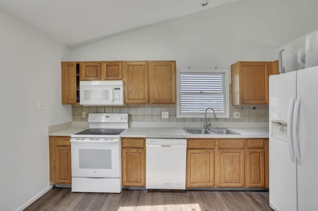 6899 Weurful Drive, Canal Winchester, OH 43110