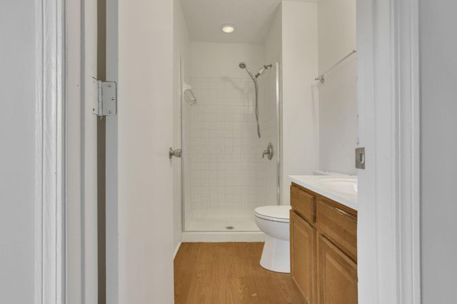 6899 Weurful Drive, Canal Winchester, OH 43110