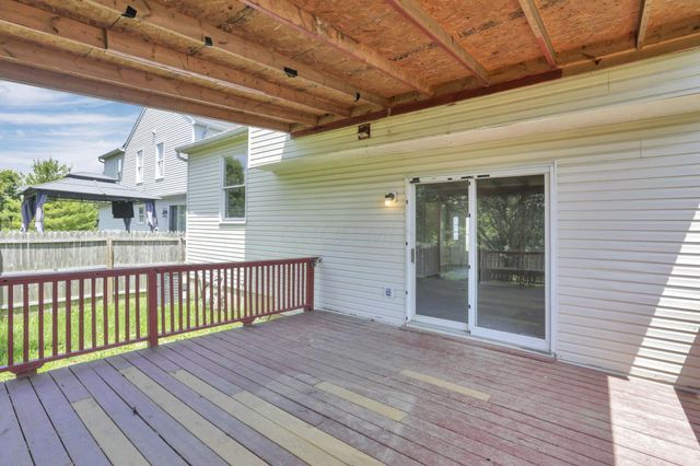6899 Weurful Drive, Canal Winchester, OH 43110