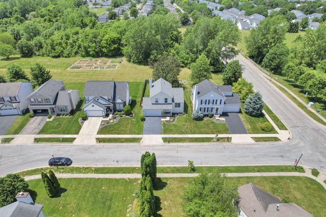 6899 Weurful Drive, Canal Winchester, OH 43110