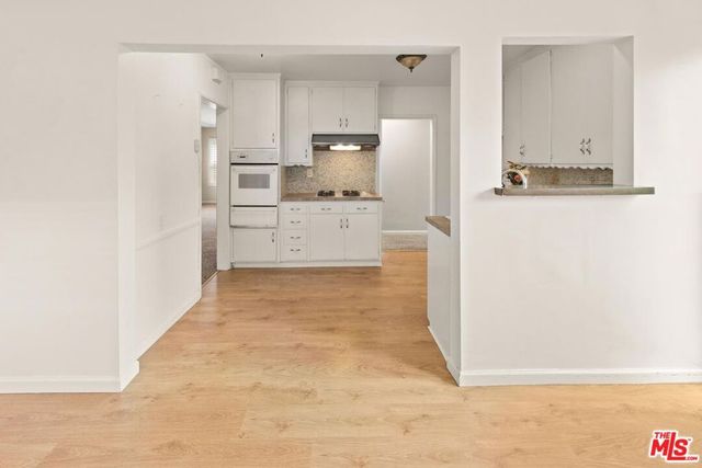 4051 Minerva Avenue, Los Angeles, CA 90066