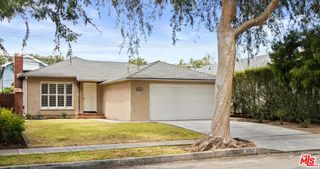 4051 Minerva Avenue, Los Angeles, CA 90066