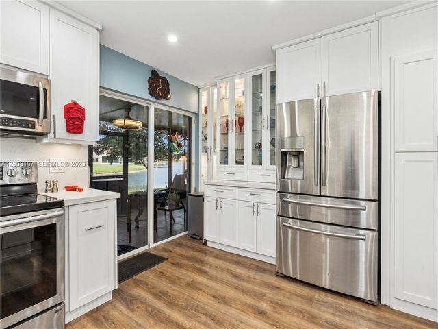 1707 SW 109th Terrace, Davie, FL 33324