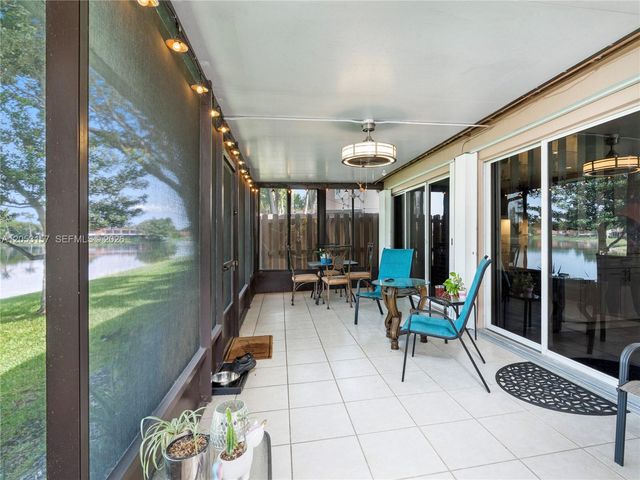 1707 SW 109th Terrace, Davie, FL 33324