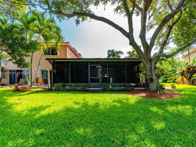 1707 SW 109th Terrace, Davie, FL 33324