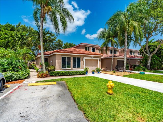 1707 SW 109th Terrace, Davie, FL 33324