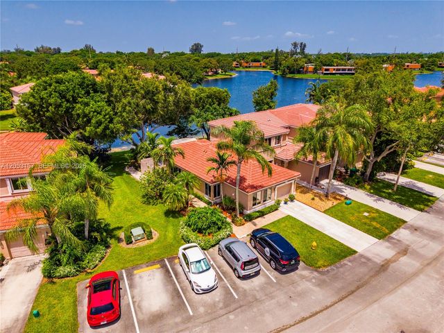 1707 SW 109th Terrace, Davie, FL 33324
