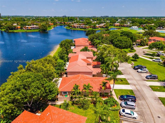 1707 SW 109th Terrace, Davie, FL 33324