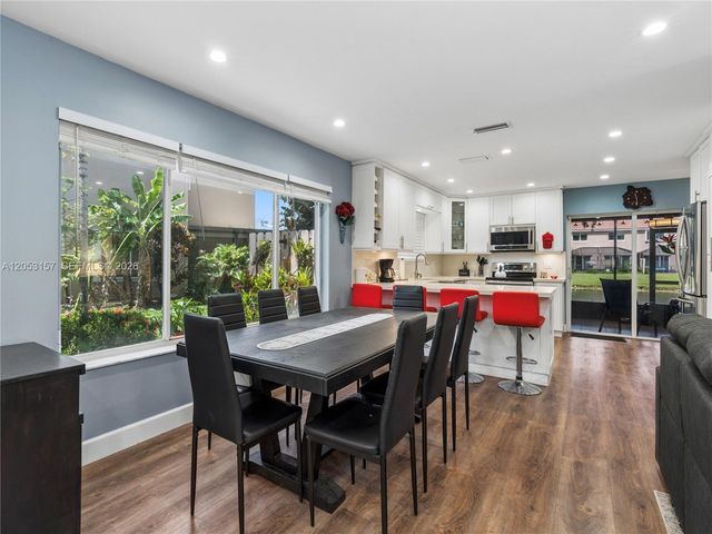 1707 SW 109th Terrace, Davie, FL 33324