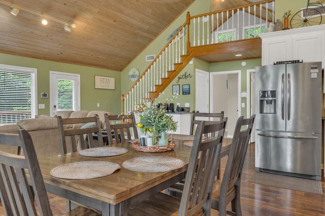 4250 Four Seasons Rd, Smithville, TN 37166