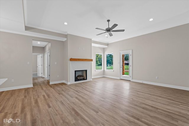 5862 Northwood Oaks, Shreveport, LA 71107