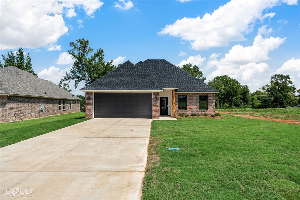 5862 Northwood Oaks, Shreveport, LA 71107