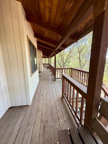 1877 Finnegan, Angels Camp, CA 95222