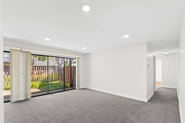 5880 Rembrandt Court C, Hanover Park, IL 60133