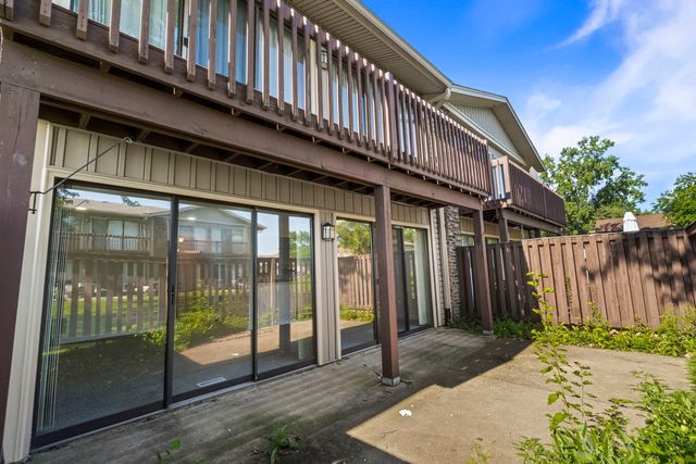 5880 Rembrandt Court C, Hanover Park, IL 60133