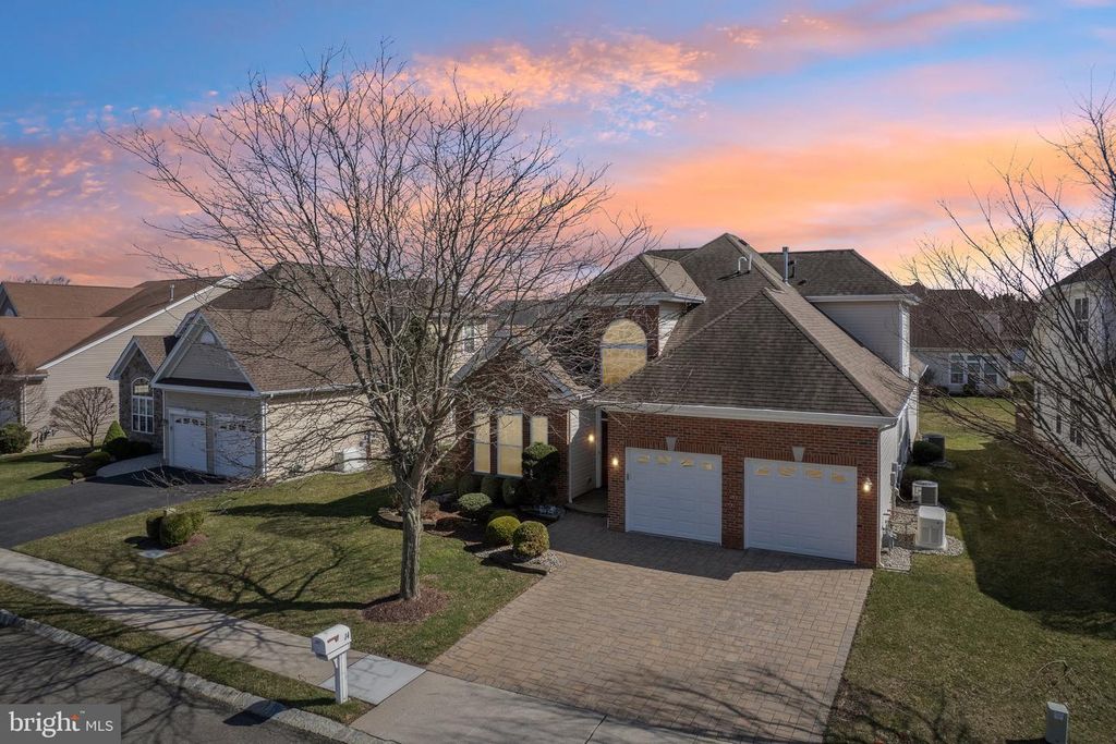 Image 1 of property listing at 14 COBBLESTONE BLVD, Monroe Twp, NJ 08831