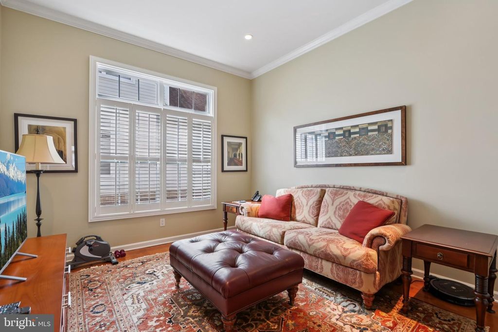 Image 18 of property listing at 14 COBBLESTONE BLVD, Monroe Twp, NJ 08831