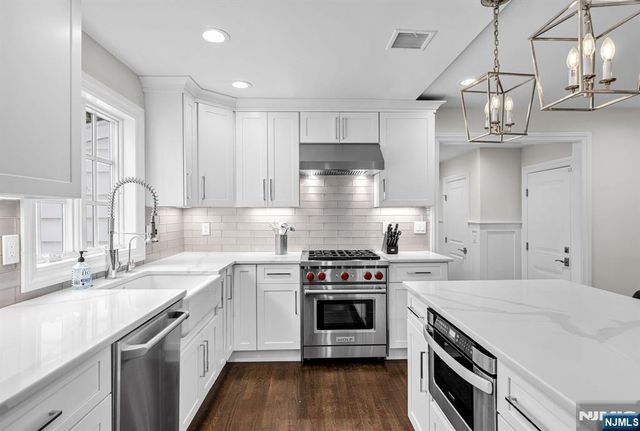 267 Merlin Place, Wyckoff, NJ 07481