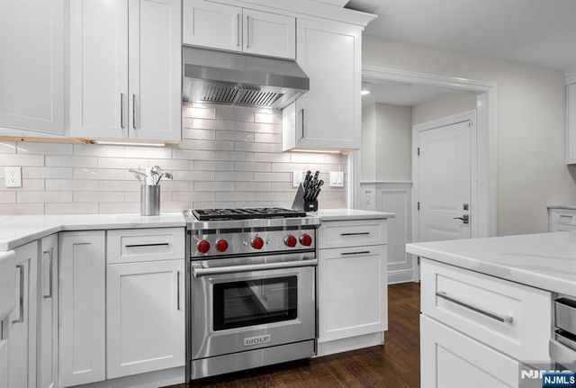 267 Merlin Place, Wyckoff, NJ 07481