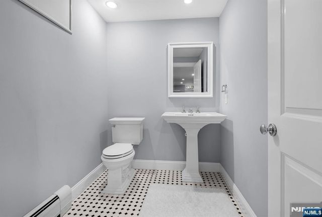 267 Merlin Place, Wyckoff, NJ 07481