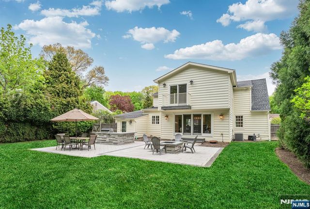 267 Merlin Place, Wyckoff, NJ 07481