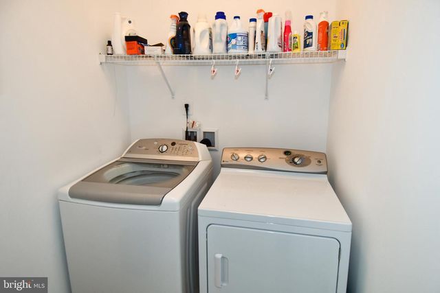 13048 BRIERLY FOREST CT, Manassas, VA 20112