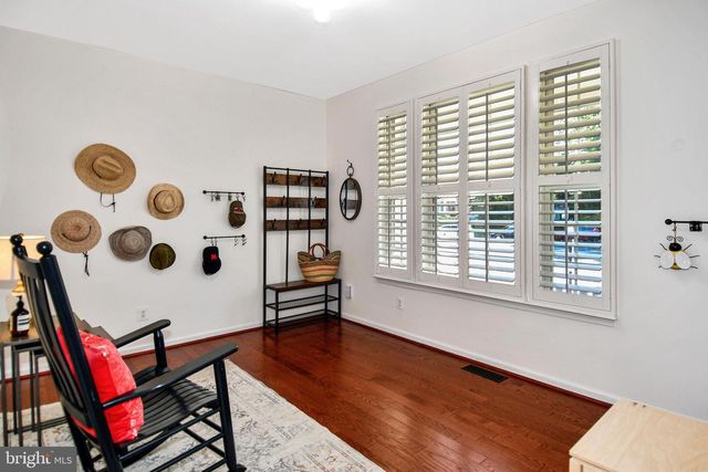 13048 BRIERLY FOREST CT, Manassas, VA 20112