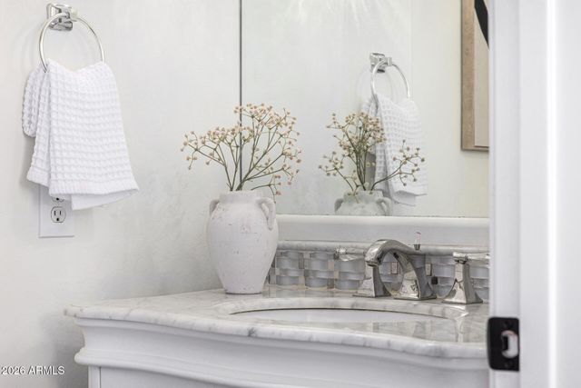 7034 W ROSE GARDEN Lane, Glendale, AZ 85308