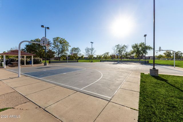 7034 W ROSE GARDEN Lane, Glendale, AZ 85308