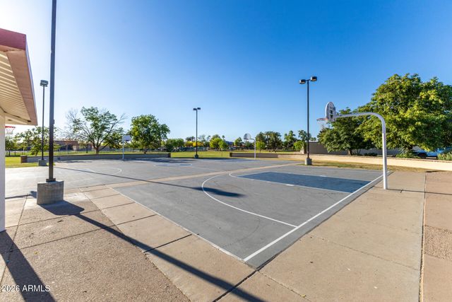 7034 W ROSE GARDEN Lane, Glendale, AZ 85308